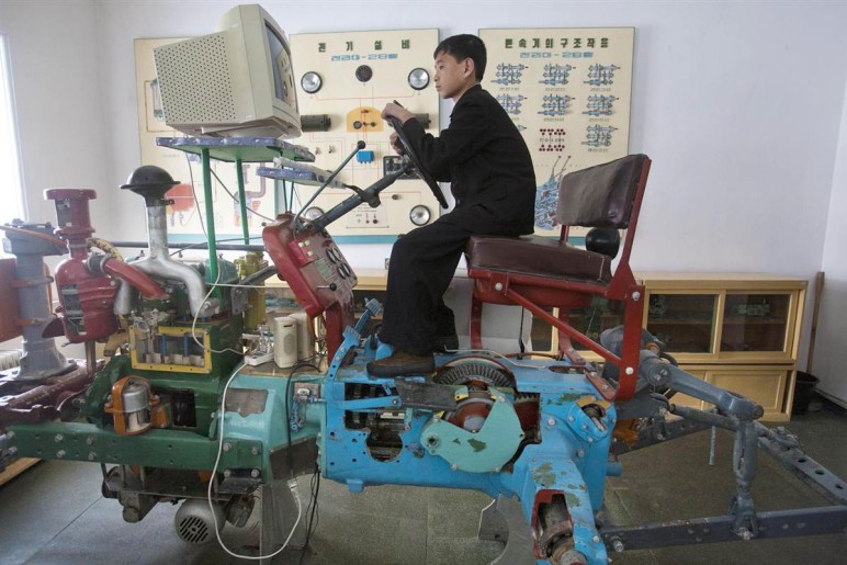 A North-Korean tractor simulator